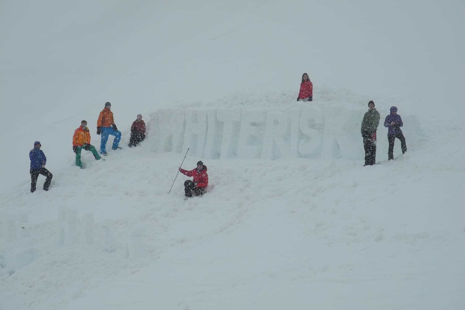 Logo White Risk nella neve